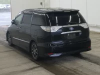 Цена авто Toyota Estima Hybrid с аукционов Японии, номер кузова AHR20W, пробег 212 000, оценка 2