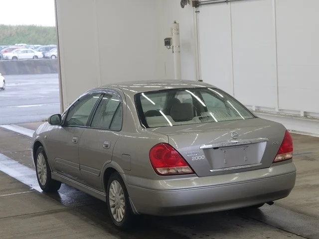 Nissan BLUEBIRD SYLPHY  с аукциона в Японии
