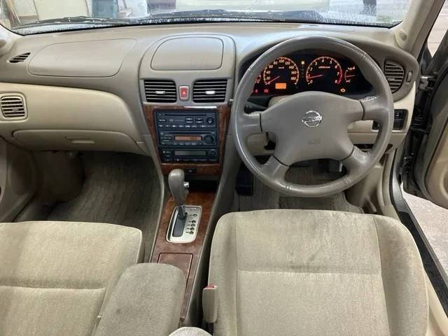 Nissan BLUEBIRD SYLPHY  с аукциона в Японии
