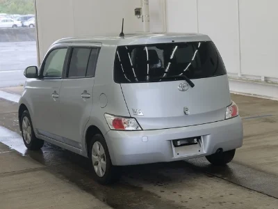 TOYOTA BB