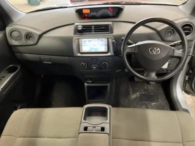 TOYOTA BB