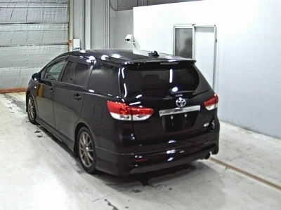 TOYOTA WISH