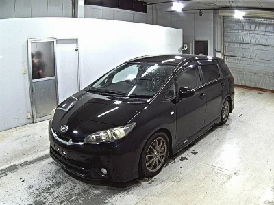 TOYOTA WISH