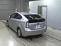 Цена авто Toyota Prius с аукционов Японии, номер кузова ZVW30, пробег 152 000, оценка 2