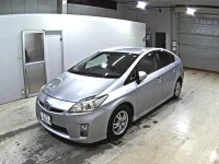 Цена авто Toyota Prius с аукционов Японии, номер кузова ZVW30, пробег 152 000, оценка 2