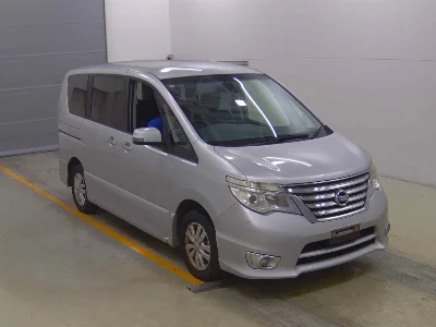 NISSAN SERENA