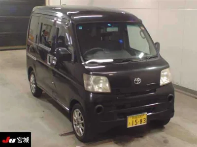 TOYOTA PIXIS VAN