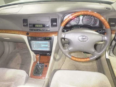 TOYOTA MARK II