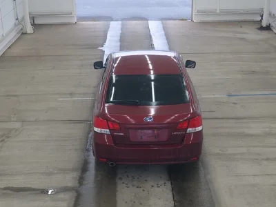 SUBARU LEGACY B4