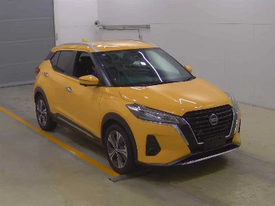NISSAN KICKS