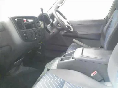 NISSAN CARAVAN