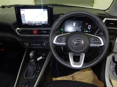 DAIHATSU ROCKY