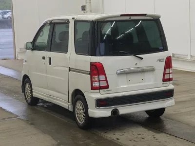 DAIHATSU ATRAI WAGON