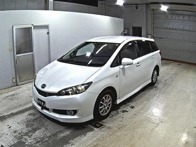 TOYOTA WISH