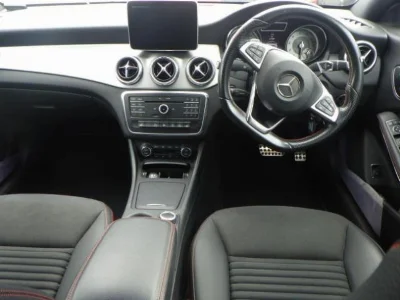 MERCEDES BENZ CLA