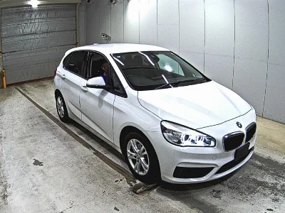 BMW 2 SERIES