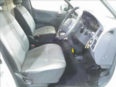 TOYOTA GRANVIA
