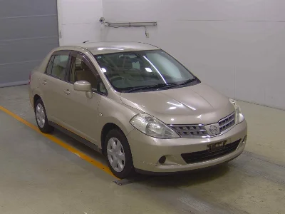 NISSAN TIIDA LATIO