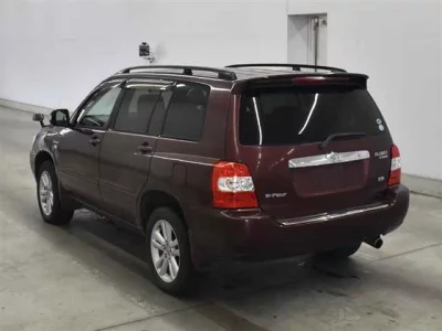 TOYOTA KLUGER