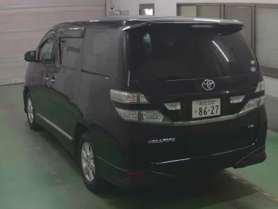 TOYOTA VELLFIRE