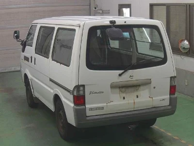 Nissan Vanette