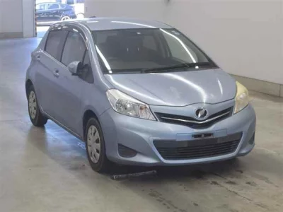 TOYOTA VITZ