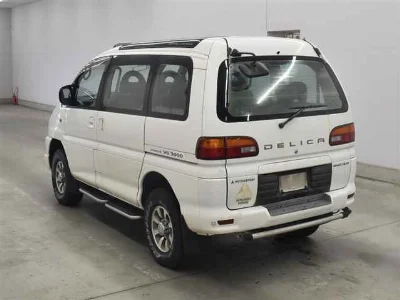 MITSUBISHI DELICA