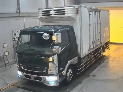 MITSUBISHI FUSO FIGHTER