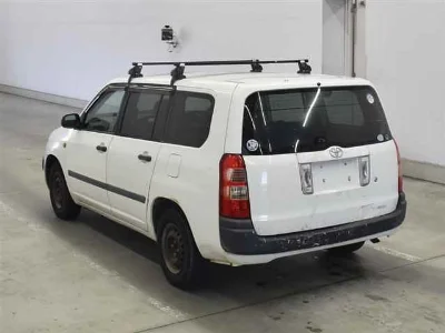 TOYOTA SUCCEED