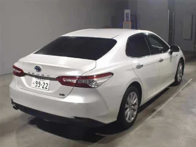 TOYOTA CAMRY