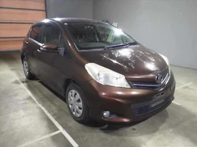 TOYOTA VITZ