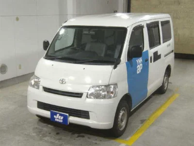 TOYOTA TOWN ACE VAN