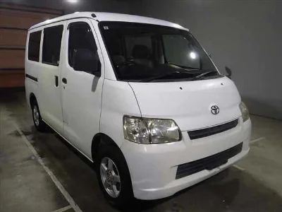 TOYOTA TOWN ACE VAN