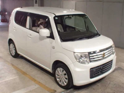 SUZUKI MRWAGON