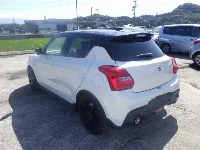 Цена авто Suzuki Swift с аукционов Японии, номер кузова ZC33S, пробег 50 000, оценка 8