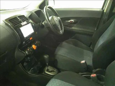 TOYOTA IST