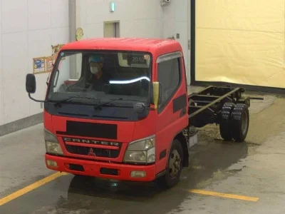 MITSUBISHI CANTER