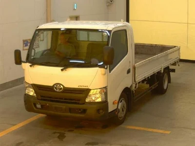 TOYOTA DYNA