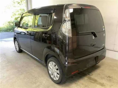 SUZUKI MRWAGON