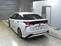 Цена авто Toyota Prius с аукционов Японии, номер кузова ZVW51, пробег 74 000, оценка 3