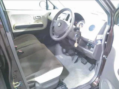 SUZUKI MRWAGON