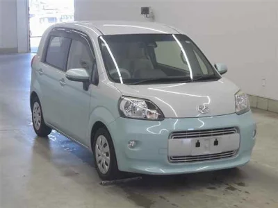 TOYOTA PORTE