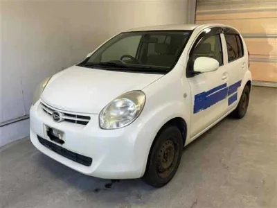 DAIHATSU BOON