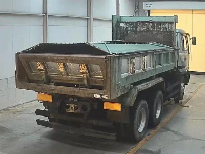 NISSAN UD