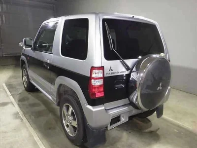 Mitsubishi Pajero Mini