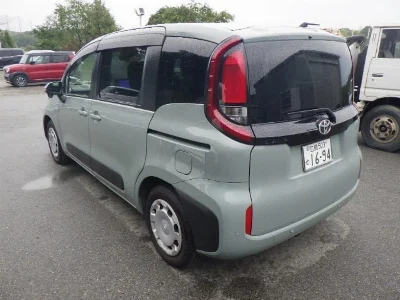 TOYOTA SIENTA