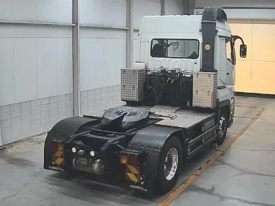 MITSUBISHI FUSO