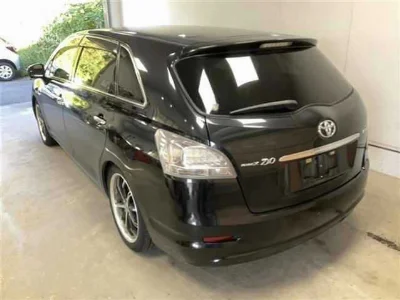 TOYOTA MARK X ZIO