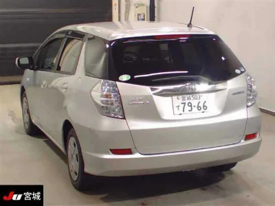 HONDA FIT SHUTTLE