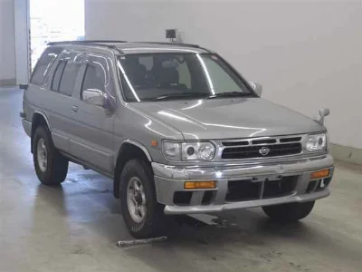 NISSAN TERRANO